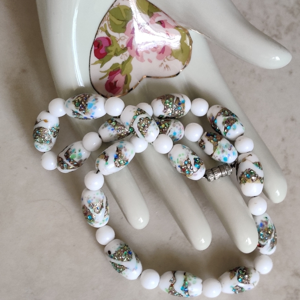 Vintage Milk Glass Necklace